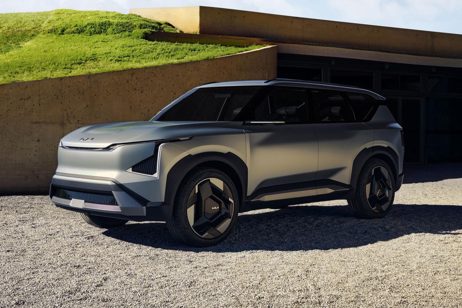 Cheaper Kia electric car platform coming to EV5 | CarExpert