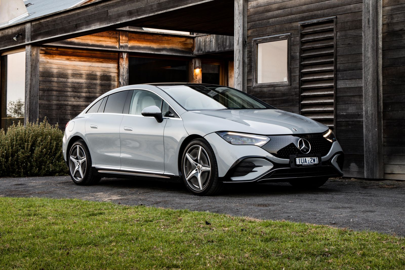 2023 Mercedes-Benz EQE price and specs