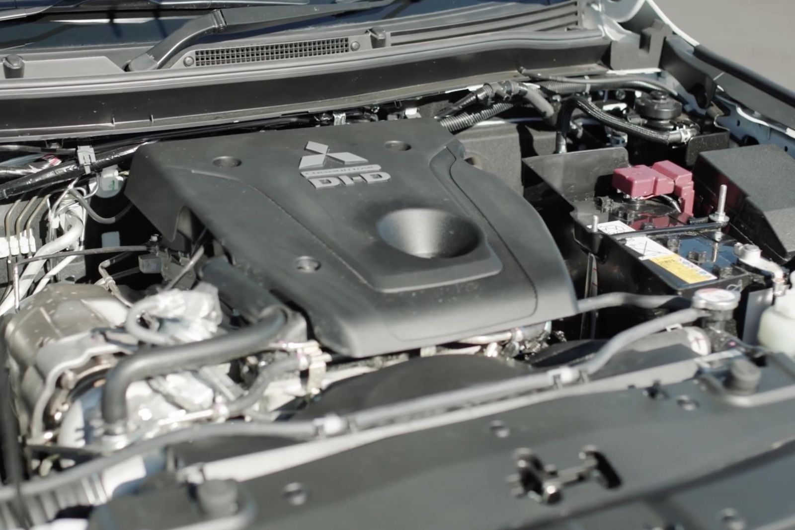 2023 Mitsubishi Triton Xtreme