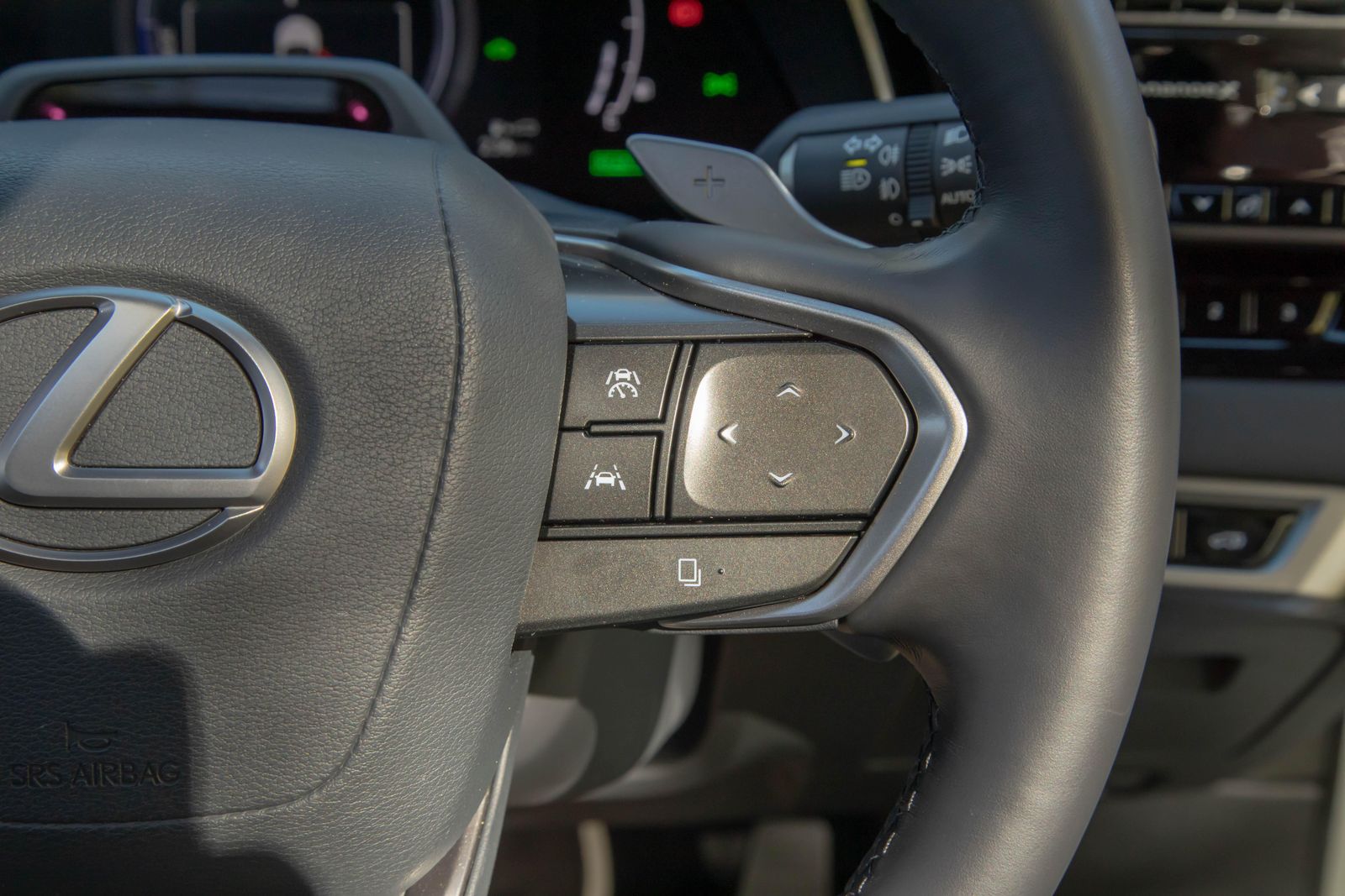 2023 Lexus RX 350h Luxury AWD review | CarExpert