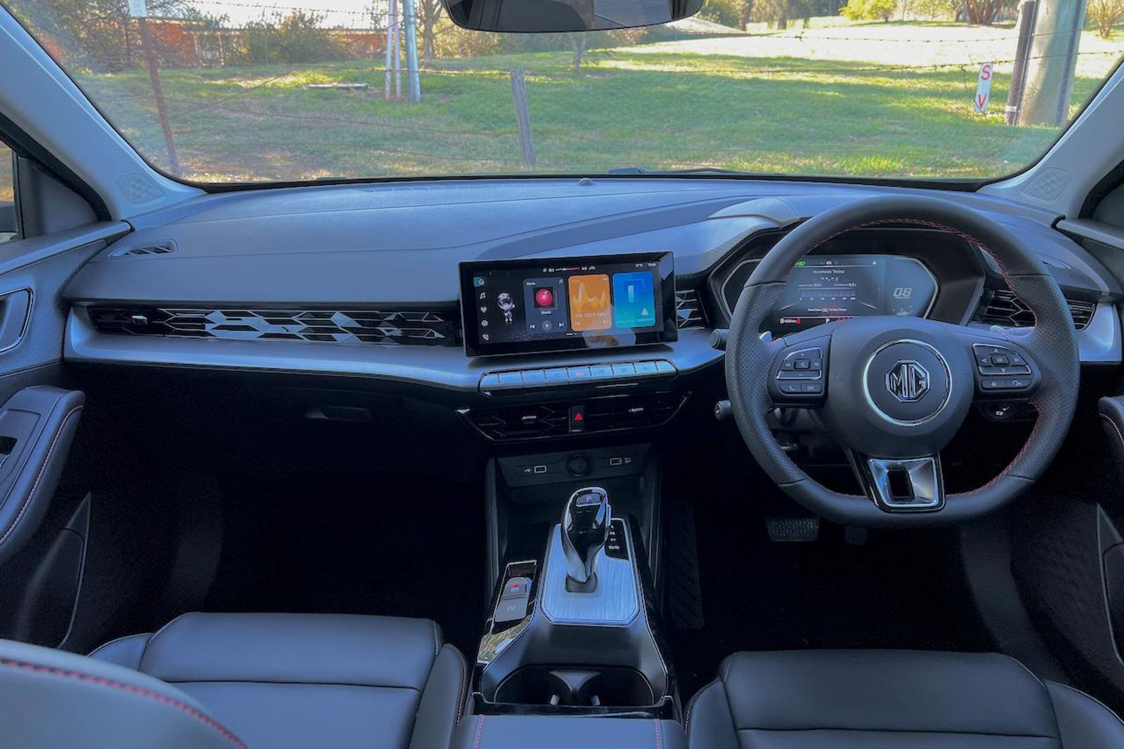 2024 MG 5 review | CarExpert