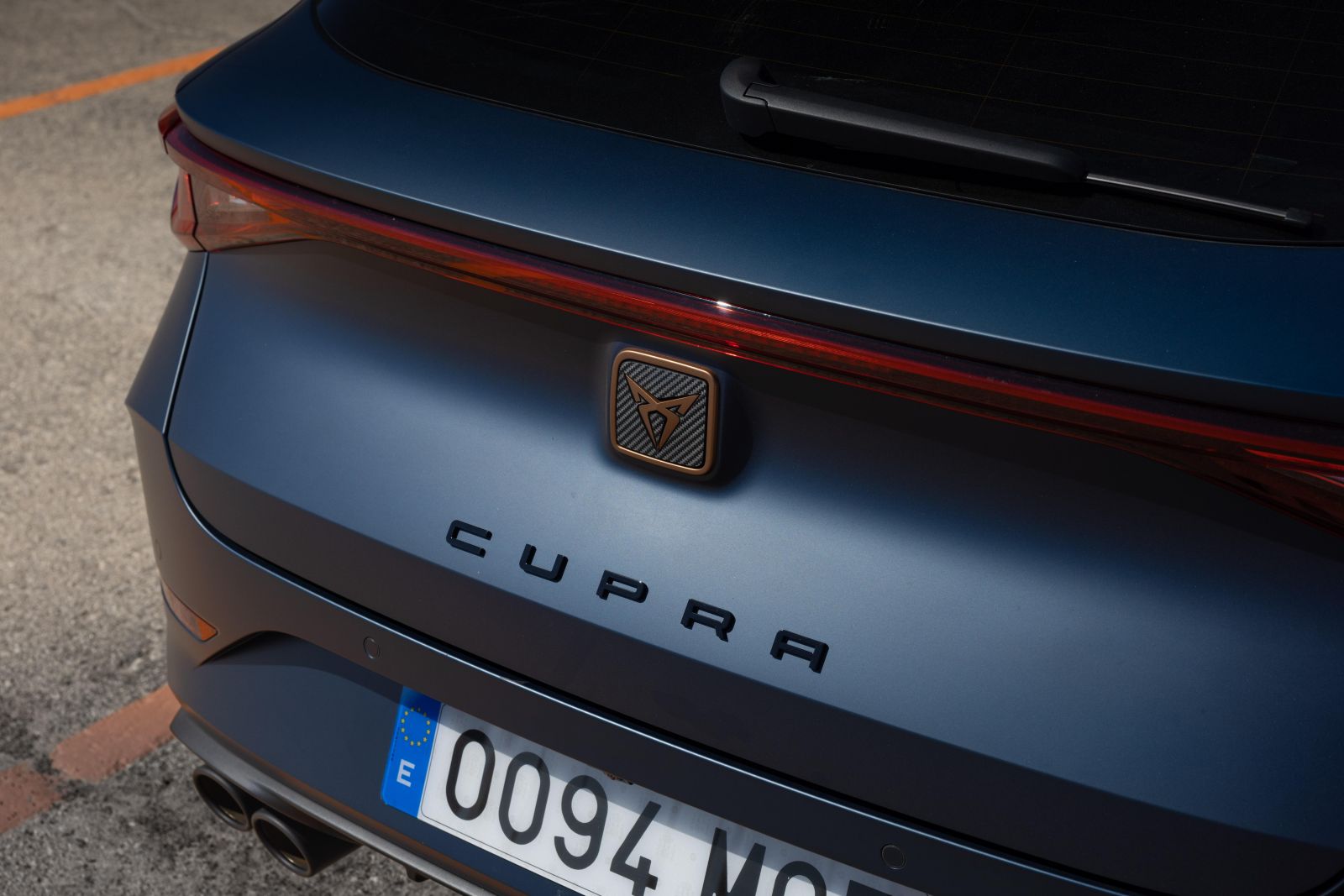 Deutschlands Heißester Kombi? Cupra Leon Sportstourer 2024! - u5atppv