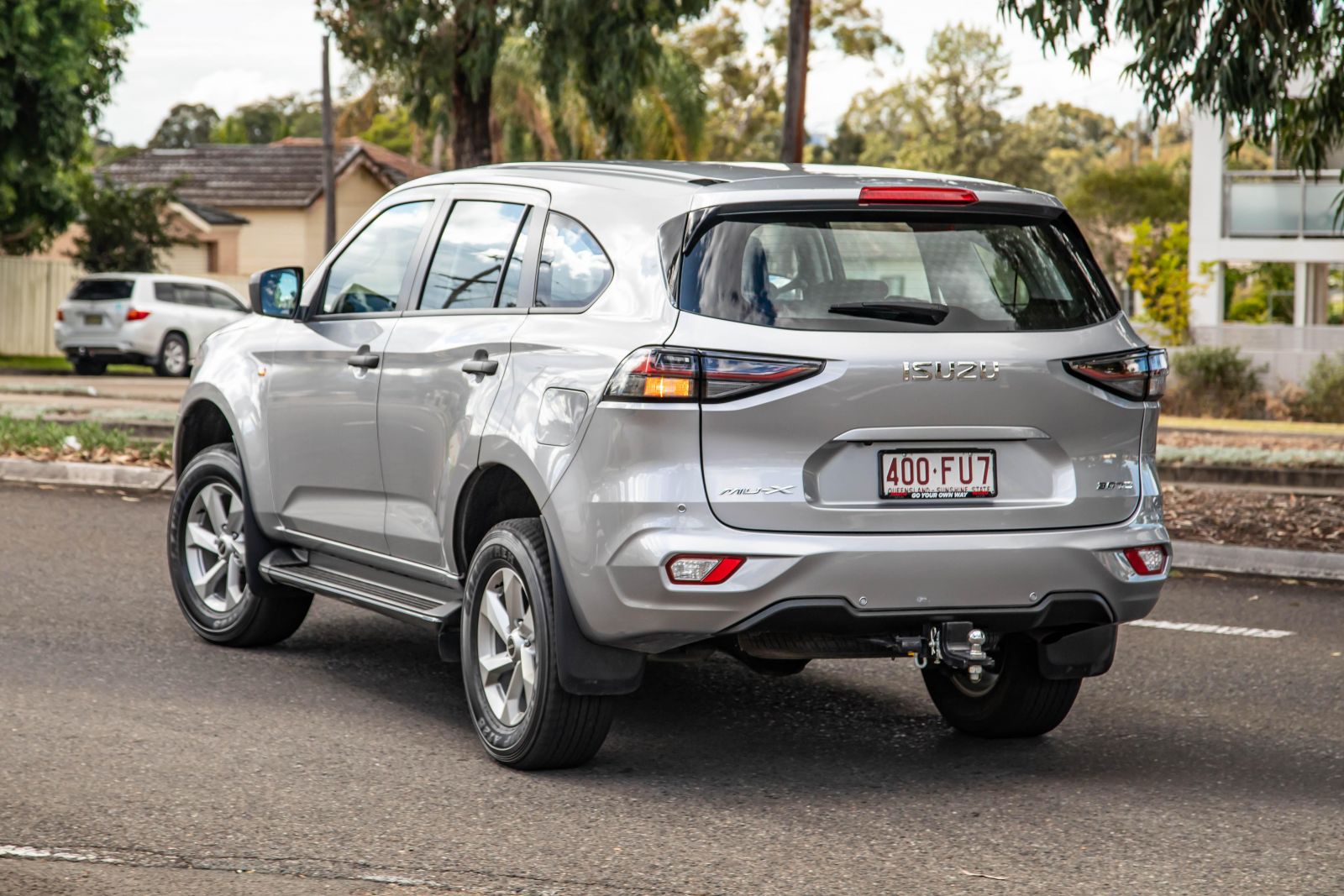 2025 Isuzu MUX evaluation CarExpert Car Fix Guru