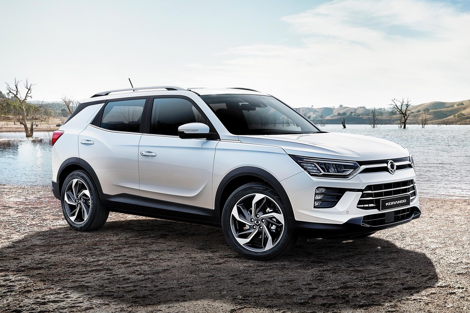 The medium SUVs with the best fuel economy in Australia | CarExpert