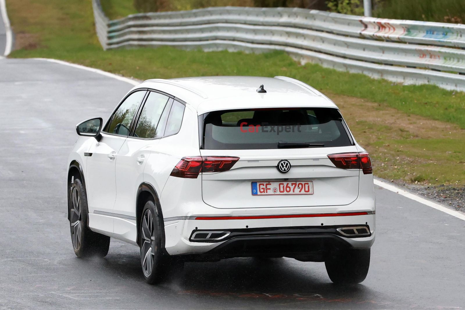 2025 Volkswagen Tayron Tiguan Allspace replacement spied testing