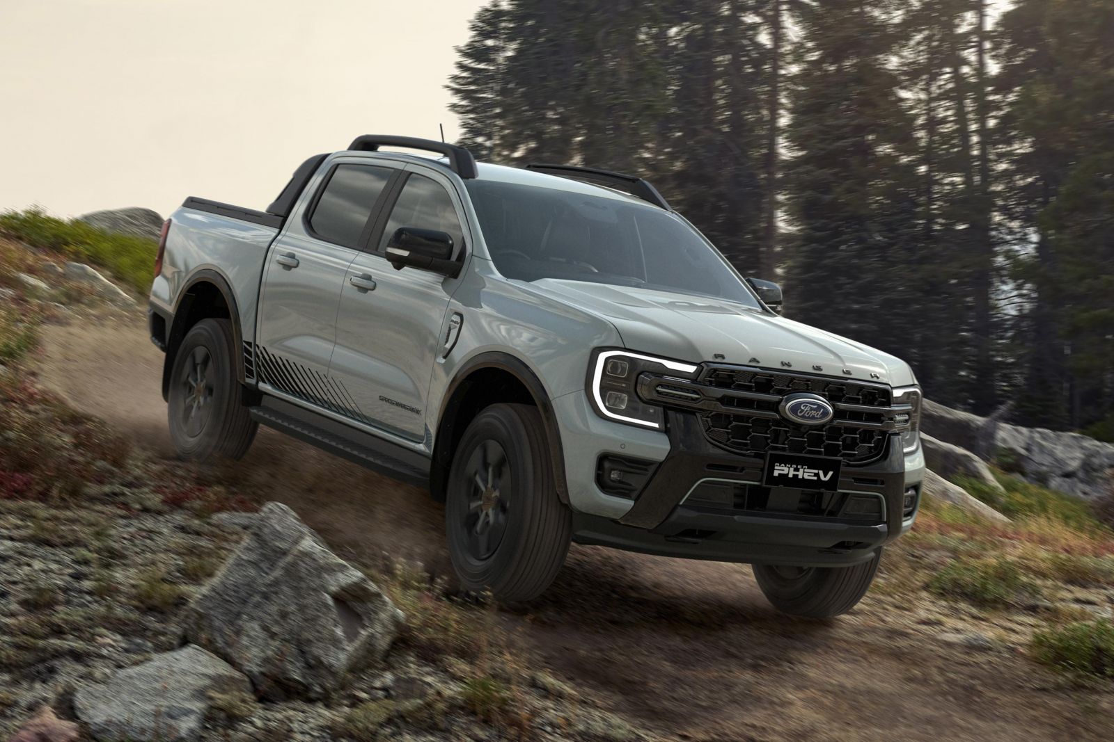 2025 Ford Ranger PHEV Here