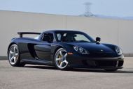 How Porsche is fixing its recalled Carrera GT supercar