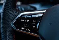 Volkswagen owners claim steering wheel buttons are causing crashes - report