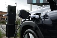 Patchy Queensland EV charging network plagued by delays