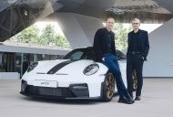 Porsche says its business model "no longer works”