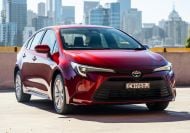 2025 Toyota Corolla price and specs