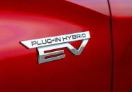 Calls grow for PHEV tax exemption to be extended in Australia