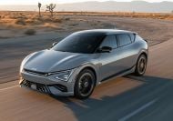 2025 Kia EV6 GT gets Hyundai Ioniq 5 N power, fake gear shifts