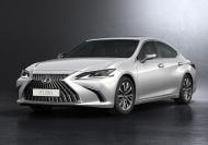 Lexus axes another petrol model variant in Australia