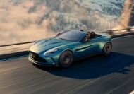 2025 Aston Martin Vantage Roadster powers up for open-air thrills