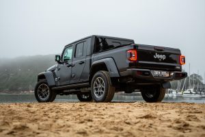 2020 Jeep Gladiator Overland Review