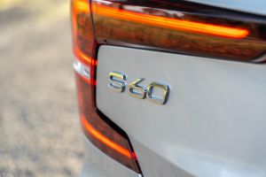 2020 Volvo S60 T5 Momentum