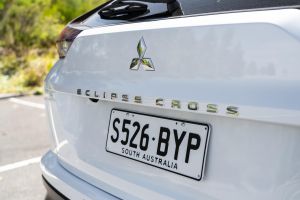 2021 Mitsubishi Eclipse Cross Aspire v Mazda CX-5 Maxx Sport comparison