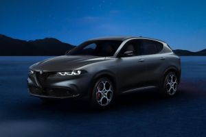 2023 Alfa Romeo Tonale Hybrid Veloce