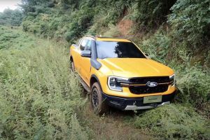 Ford Ranger: 10-speed auto and leaf springs ditched for German eight-speed and coils in China