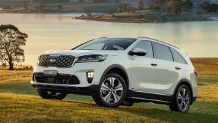 2020 Kia Sorento price and specs