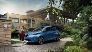 Renault sharpens Zoe EV price, but updated model delayed