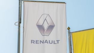 Alpine in danger, Renault to close four factories - report
