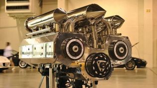 Man builds 5000hp+, 15.7L (960cu) 12 rotor engine