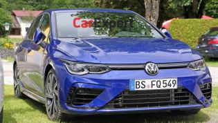 2021 Volkswagen Golf R spied: Big brakes incoming