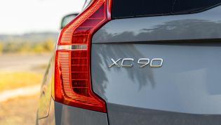 Volvo XC90 going all-electric, reveal set for 2022