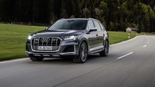 Audi reveals SQ7, SQ8 TFSI models for Europe