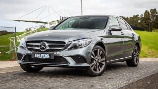 2020 Mercedes-Benz C300e review