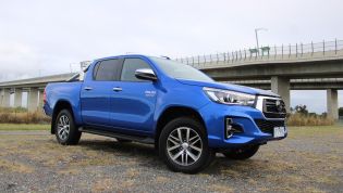 2020 Toyota HiLux SR5 review