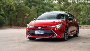 2020 Toyota Corolla ZR Hybrid review