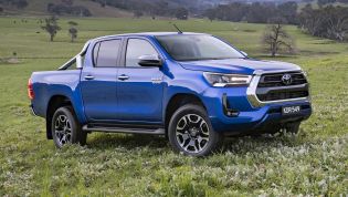 Another record month for Toyota HiLux, despite wait times