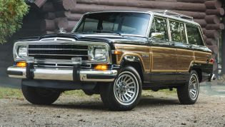 Jeep Grand Wagoneer: Flagship four-wheel drive through the generations