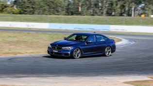 2020 BMW M550i performance review