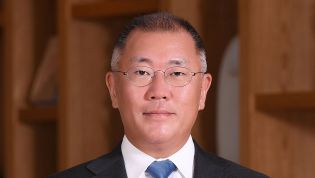 Euisun Chung replaces father as head of Hyundai