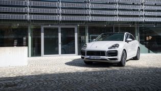 2021 Porsche Cayenne E-Hybrids get bigger batteries