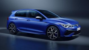 2021 Volkswagen Golf R revealed, 235kW hot hatch here in 2022 – UPDATE