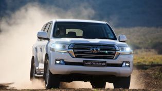 2021 Toyota LandCruiser 300 Series launching next year, Prado to follow in 2022