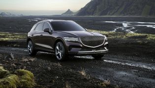 2021 Genesis GV70 detailed, here first half of next year