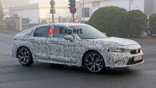 2022 Honda Civic hatch spied