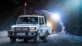 GB Auto to sell Toyota LandCruiser and HiLux EV kits