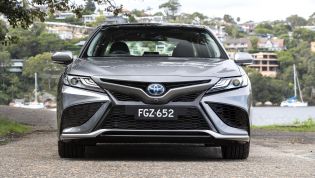 2021 Toyota Camry price and specs