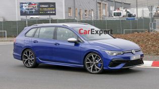 2021 Volkswagen Golf R wagon spied undisguised