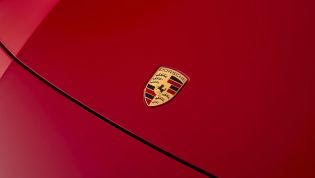 Porsche app allows owners to directly sell used cars to dealers