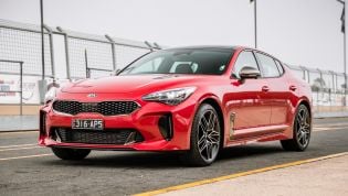 2022 Kia Stinger price and specs