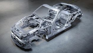 Mercedes-AMG shows off new SL underpinnings