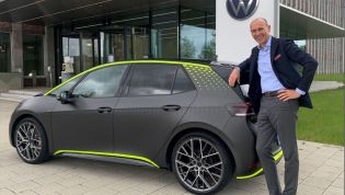 VW working on electric, rear-wheel drive hot hatch - report